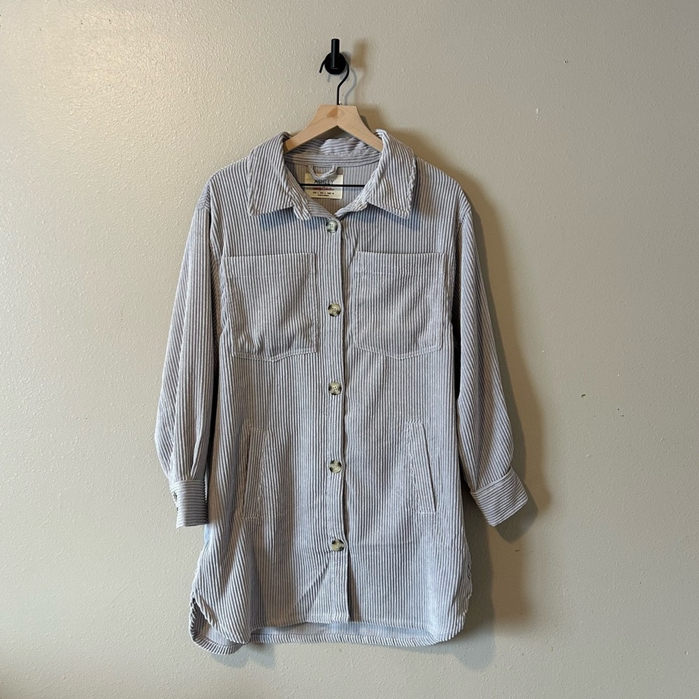 Ashley By 26 International Purple Cardigan‎ L – Like New, Cozy & Stylish Layer